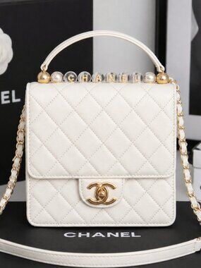 Chanel R2649 White Lambskin Mini Flap Bag Quilted Gold CC Chain Top Handle Rare